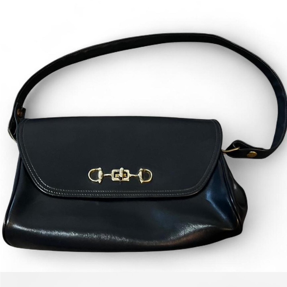 Vintage shoulder bag